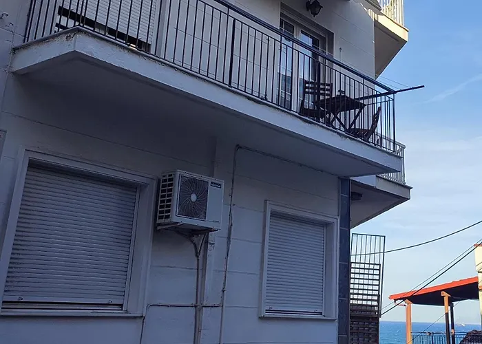 Vaia'S Urban Stay
