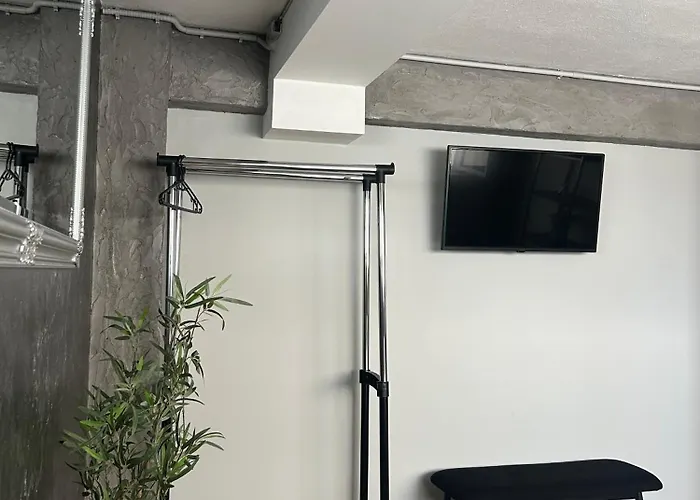 Theloft Apartment